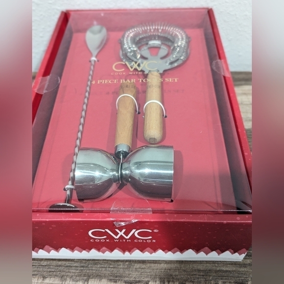 CWC barware 4 piece kit from Nordstroms - Picture 3 of 4